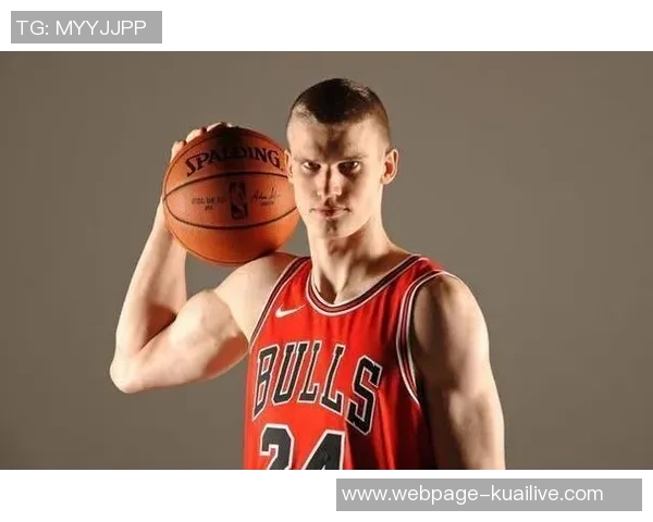 扎克拉文：从天赋新星到NBA全明星的辉煌之路